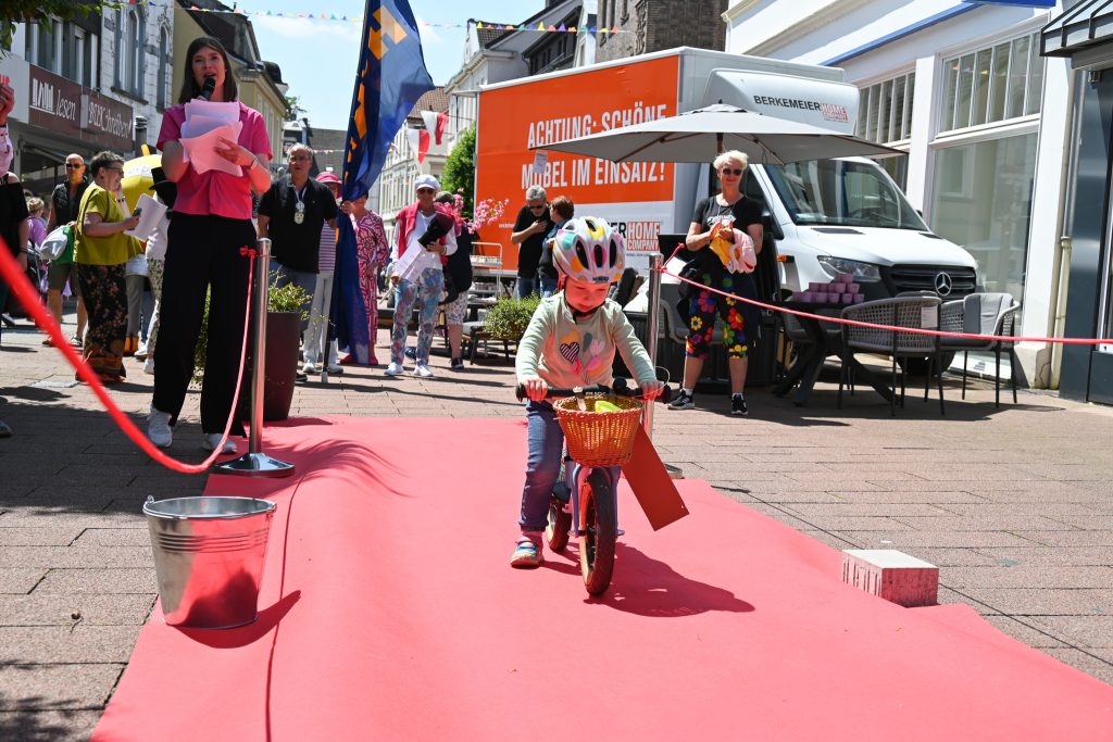 City.Walk 2024 – Foto 199