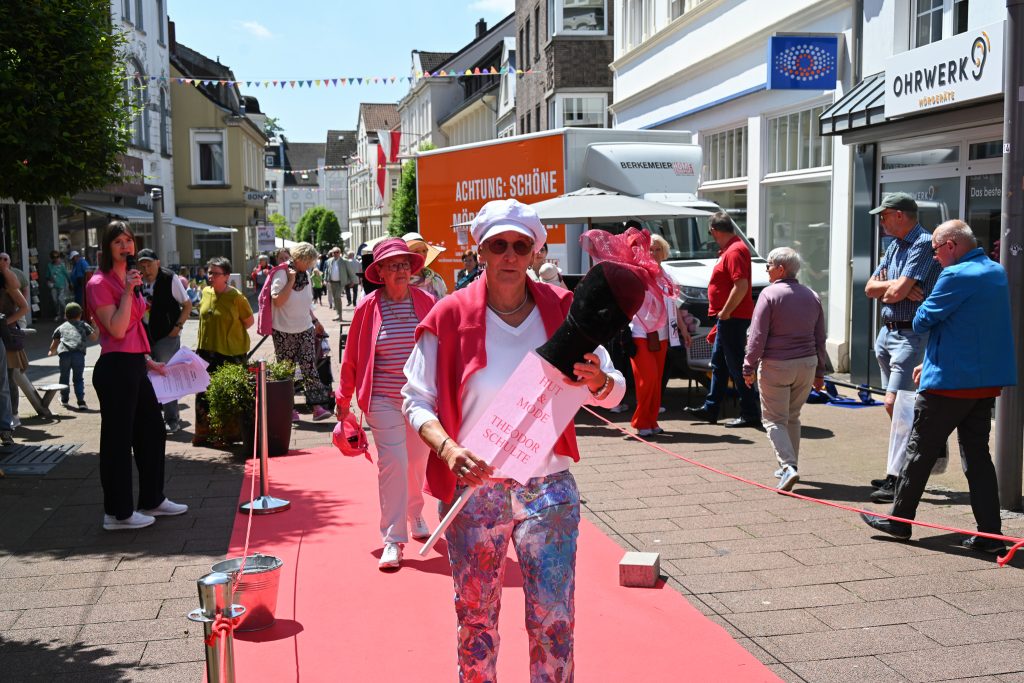 City.Walk 2024 – Foto 186