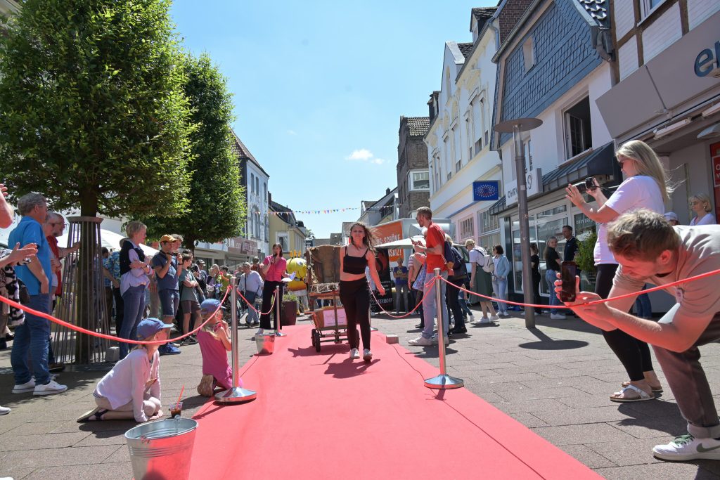 City.Walk 2024 – Foto 154